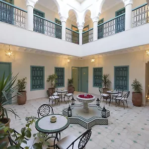 رياد L'esprit Des Patios &
