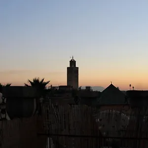 بيت شباب Kif Kif Annex